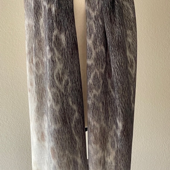 Modal Silk Scarf Shawl 26" X 73" Inspired by Harbor Seal fur - Picture 5 of 10